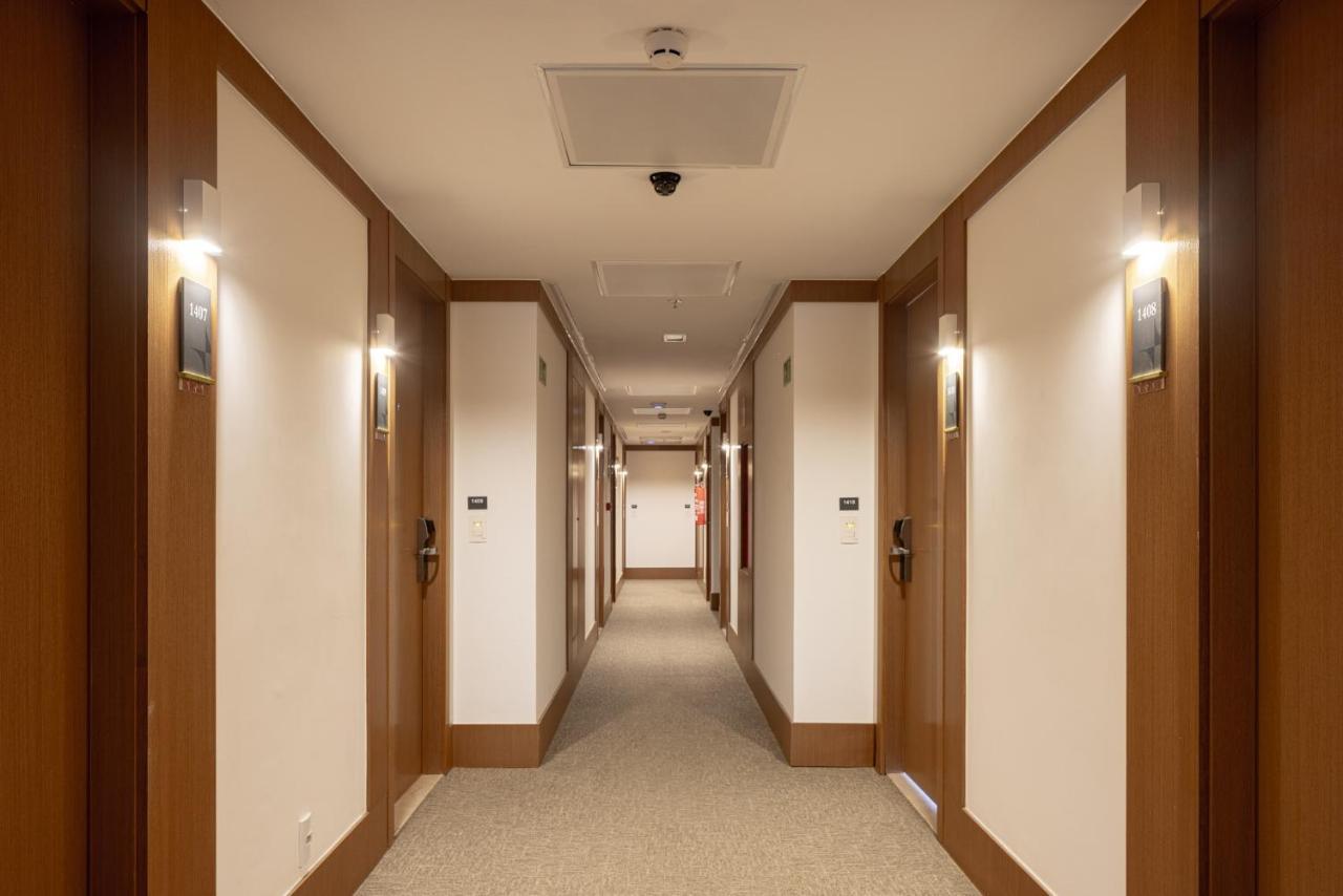 Ramada By Wyndham Brasilia Alvorada Hotel Kültér fotó